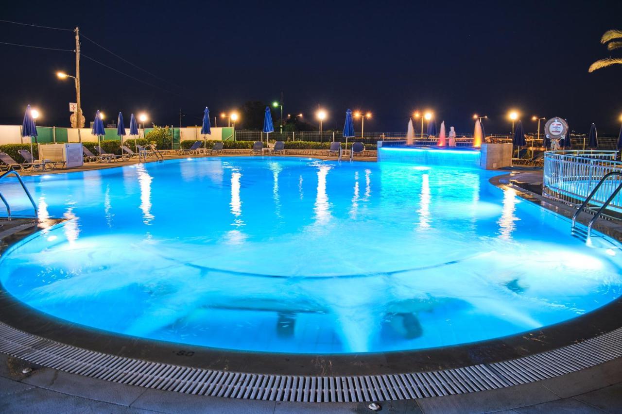 3 Brothers Hotel Sidari Hotel 2*