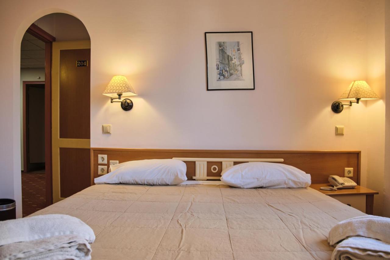 3 Brothers Hotel Sidari Hotel 2*