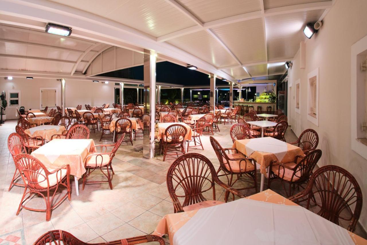 3 Brothers Hotel Sidari Sidárion